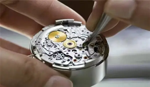 厦门劳力士官方指定维修中心地址查询